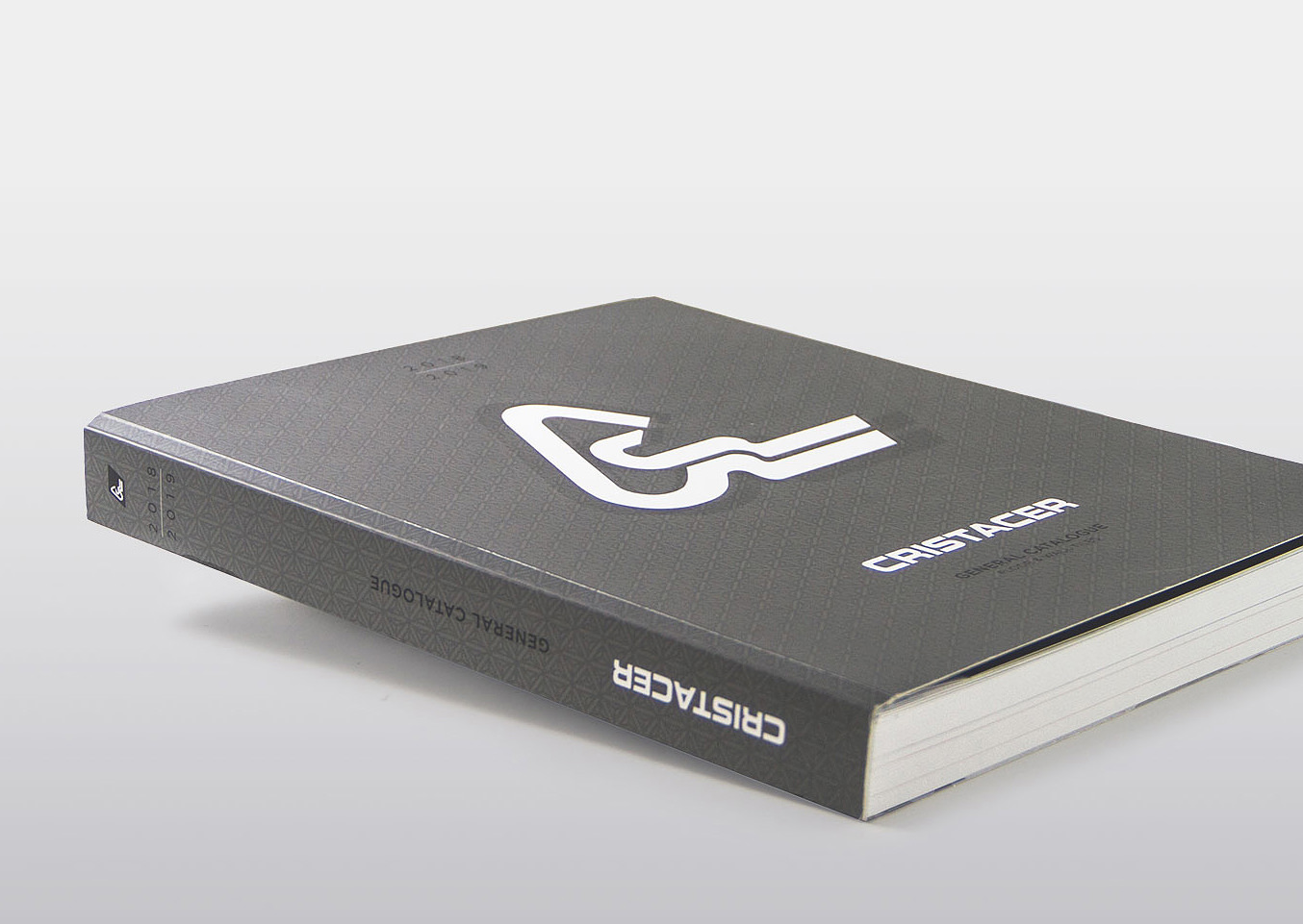 portada catalogo geneal 2018 cerámica Cristalcer